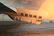 Bodenwanne mit Sichtfenstern und Einstieg im unteren Teil des Flugzeugrumpfes
