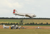 Douglas DC-3 'Dakota' Norway LN-WND im Tiefflug
