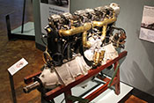 6-Zylinder-Reihenmotor Daimler D II mit 140 PS aus dem Jahr 1916
