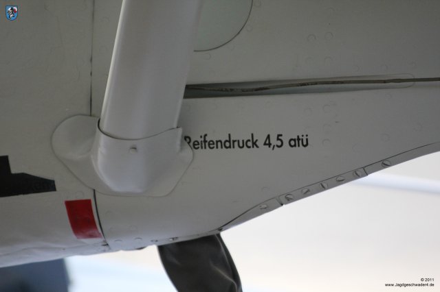 0026_Duxford_Messerschmitt_Bf_109_E-3_WNr_1190_Abstrebung_Hoehenflosse
