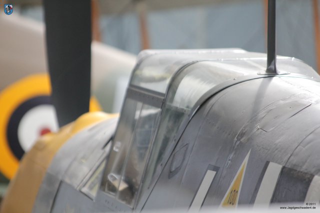 0030_Duxford_Messerschmitt_Bf_109_E-3_WNr_1190_Windschutzaufbau_Handlochdeckel_Antennenmast