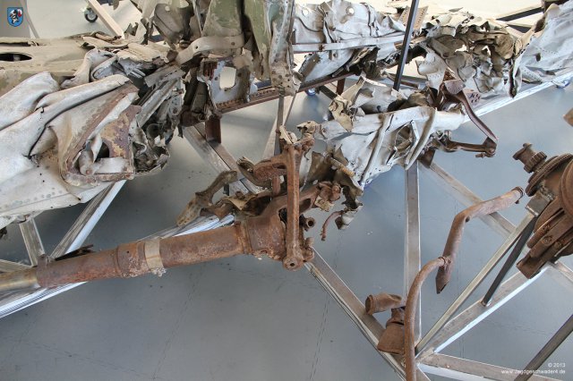 0007_Zirchow_Messerschmitt_Bf_109_E-3a_L-61_Federbeinkopf_Federbein_Wrack