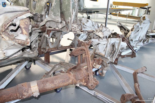 0008_Zirchow_Messerschmitt_Bf_109_E-3a_L-61_Federbeinkopf_Fluegeltraeger_Wrack