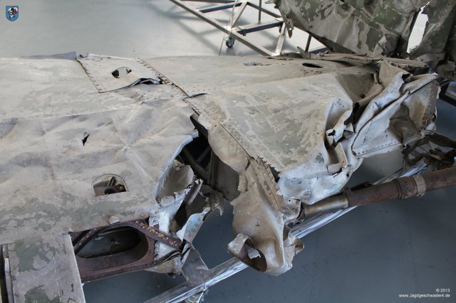 0010_Zirchow_Messerschmitt_Bf_109_E-3a_L-61_Wrack_Tragflaeche