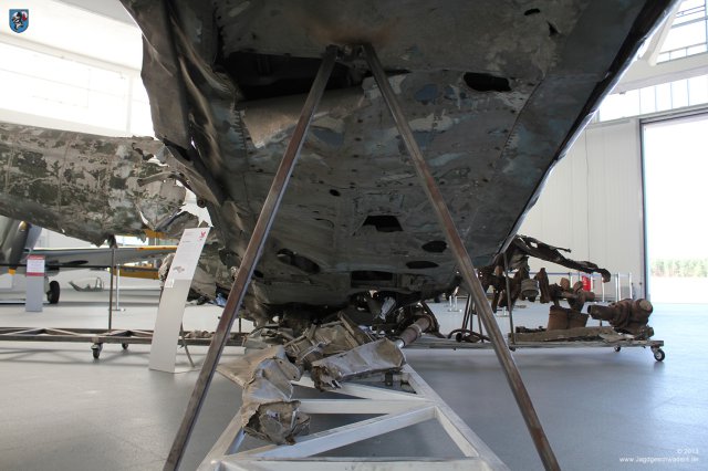 0018_Zirchow_Messerschmitt_Bf_109_E-3a_L-61_Tragflaeche_Unterseite