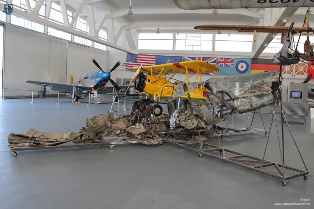 0030_Zirchow_Messerschmitt_Bf_109_E-3a_L-61_Ansicht_hinten_links_Wrack
