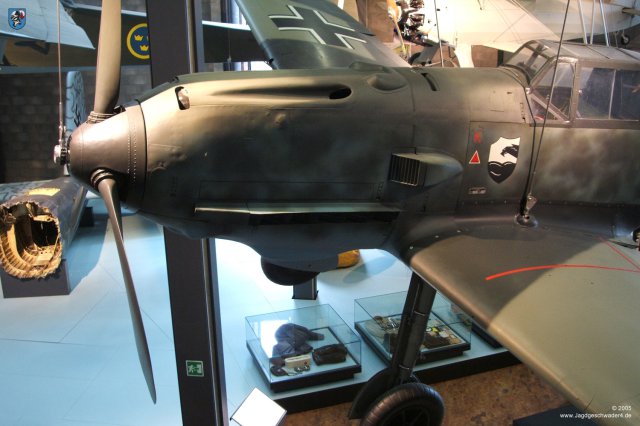 0004_Berlin-Kreuzberg_Messerschmitt_Bf_109_E-4_WNr_1407_Propeller_Spinner_Haubenteile