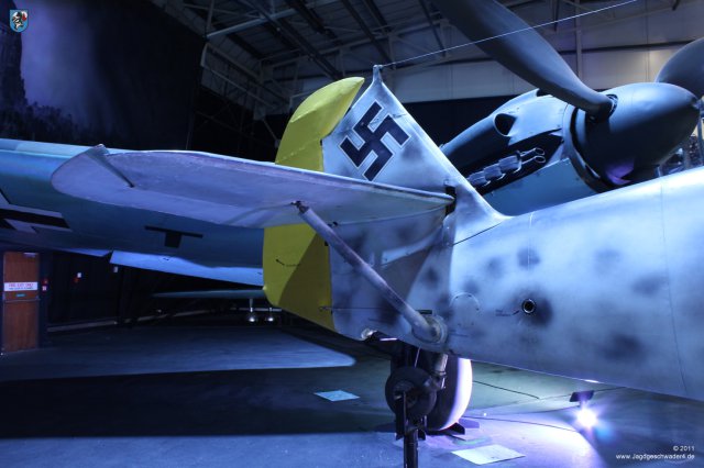 0007_London-Hendon_Messerschmitt_Bf_109_E-4_WNr_4101_Seitenleitwerk_Hoehenleitwerk