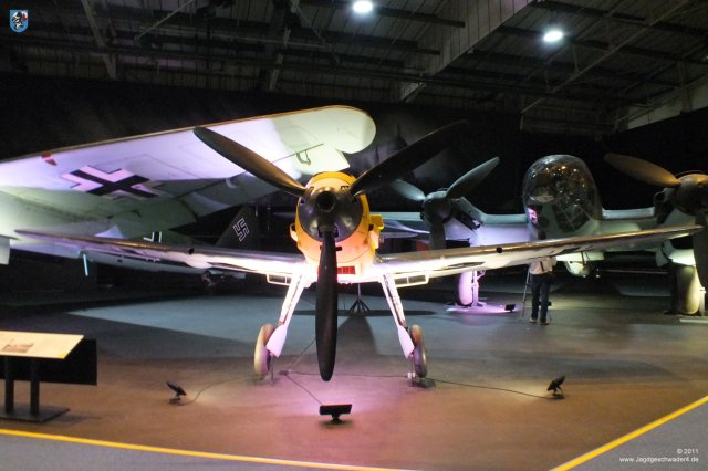0024_London-Hendon_Messerschmitt_Bf_109_E-4_WNr_4101_Frontansicht