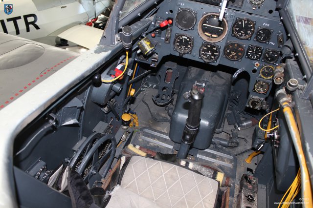 0022_Zirchow_Usedom_Messerschmitt_Bf_109_G-14_WNr_462707_Cockpit_Trimmung