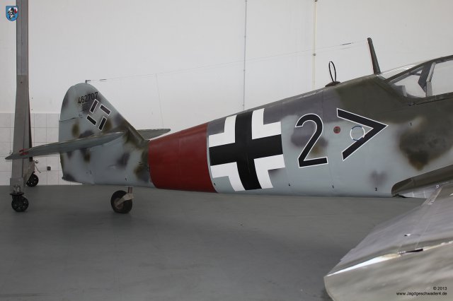 0046_Zirchow_Usedom_Messerschmitt_Bf_109_G-14_WNr_462707_Rumpf_Jagdflugzeugs