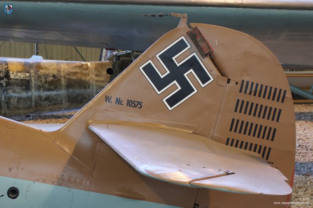 0053_Berlin-Gatow_Messerschmitt_Bf_109_G-2_WNr_10575_Hakenkreuz