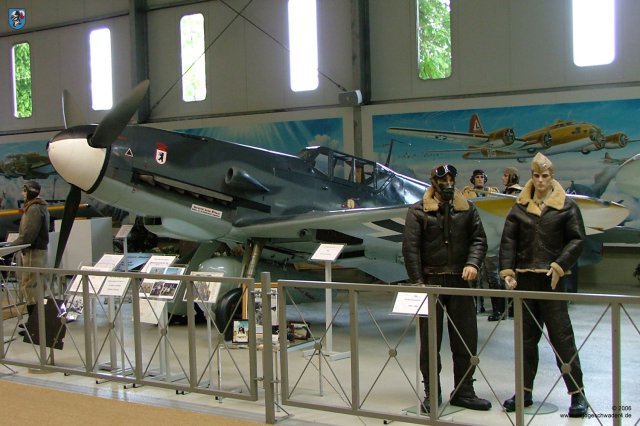 0003_Hannover-Laatzen_Messerschmitt_Bf_109_G-2_WNr_14753_Ansicht_vorne_links