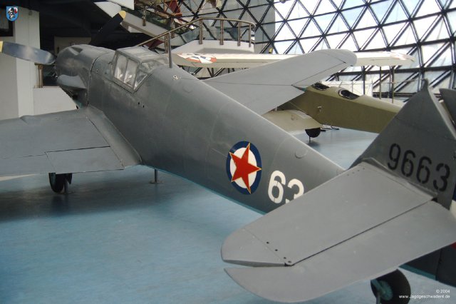 0023_Belgrad_Messerschmitt_Bf_109_Ga-2_WNr_14792_Ansicht_hinten_links