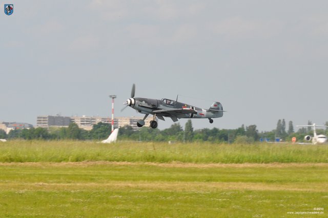 0031_ILA_Berlin_Messerschmitt_Bf_109_G-4_Landung_Landeanflug