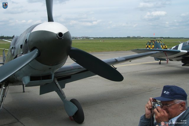 0010_ILA_Berlin_Messerschmitt_Bf_109_G-6_FMBB_Propellerhaube_Tragflaeche