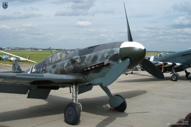 0013_ILA_Berlin_Messerschmitt_Bf_109_G-6_FMBB_Beule_Motorhaube