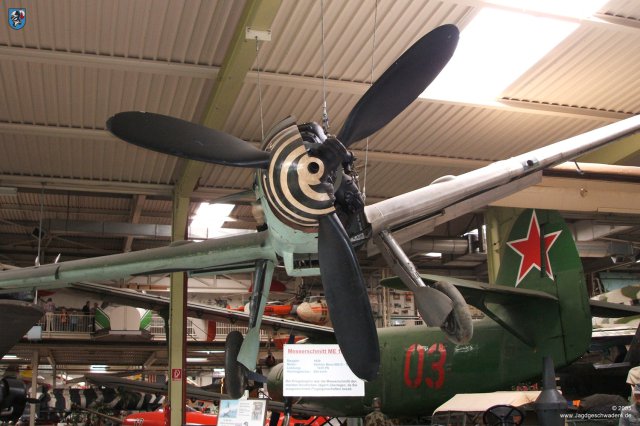 0002_Sinsheim_Messerschmitt_Bf_109_G-6_gelbe_4_Frontalansicht