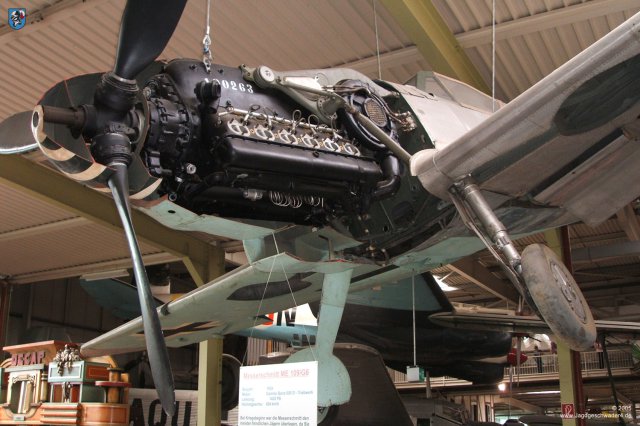 0010_Sinsheim_Messerschmitt_Bf_109_G-6_gelbe_4_Gustav_Triebwerk_Daimler_Benz_DB_605_Museum