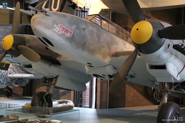 0015_Berlin-Kreuzberg_Messerschmitt_Bf_110_F-2_WNr_5052_Rumpfspitze_Windschutzaufbau_Spinner