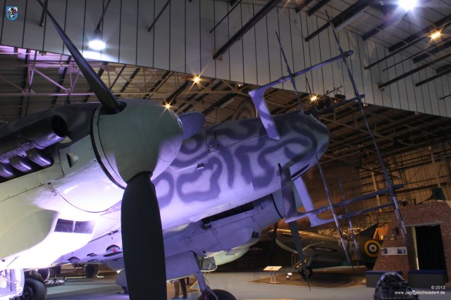 0016_London-Heandon_Messerschmitt_Bf_110_G-4_R6_WNr_730301_Rumpfspitze_Spinner