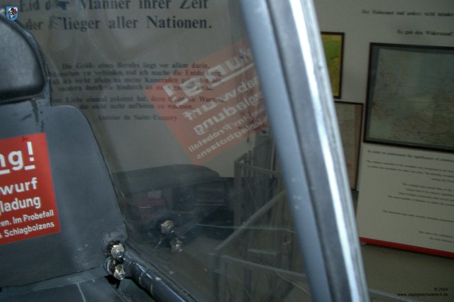 0047_Hannover_Laatzen_Focke-Wulf_Fw_190_A-8_Kopfschutzpanzer_Plexiverglasung