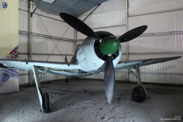 0002_Paris_Le_Bourget_Focke-Wulf_Fw_190_A-8_Ansicht