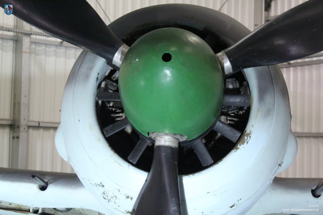 0009_Paris_Le_Bourget_Focke-Wulf_Fw_190_A-8_Propeller_Spinner