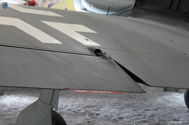 0044_Paris_Le_Bourget_Focke-Wulf_Fw_190_A-8_Querruder