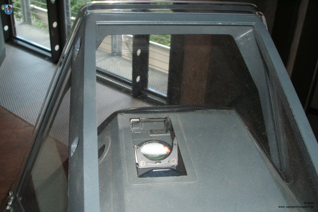0022_Berlin_Focke-Wulf_Fw_190_Cockpit_Nachbau_Windschutz_Reflexvisier