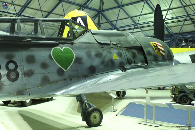 0016_London_Hendon_Focke-Wulf_Fw_190_S-8_gruenes_Herz_Gruenherzjaeger