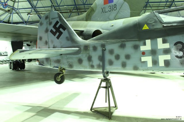 0023_London_Hendon_Focke-Wulf_Fw_190_S-8_Heck_Bock_Balkenkreuz_Hakenkreuz