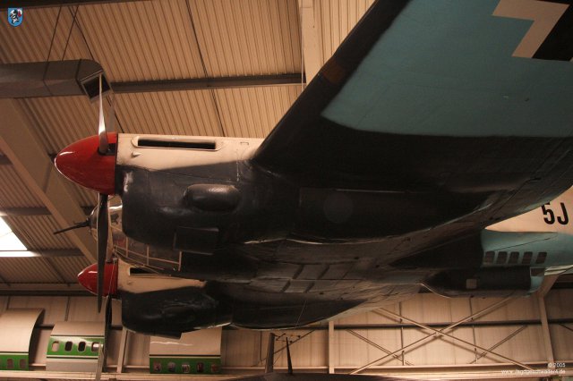 0003_Sinsheim_Heinkel_He_111_H-16_CASA_C-2_111b_linkes_Triebwerk