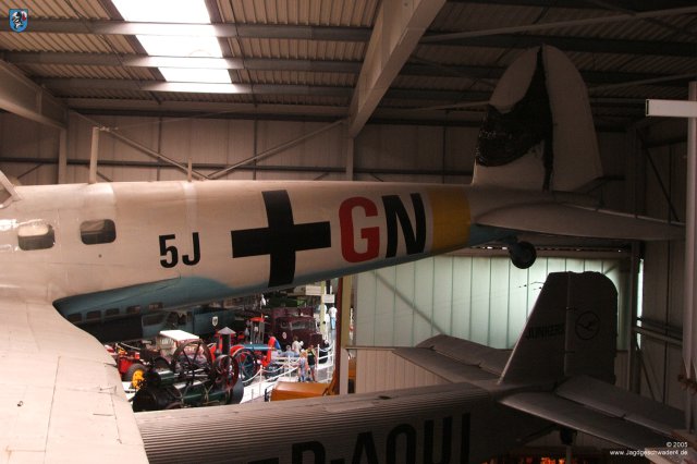 0009_Sinsheim_Heinkel_He_111_H-16_CASA_C-2_111b_Rumpf_Heck_5JGN