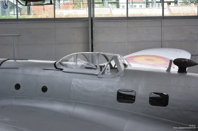 0009_Oberschleissheim_Heinkel_He_111_H-16_CASA_C-2_111b_B-Stand