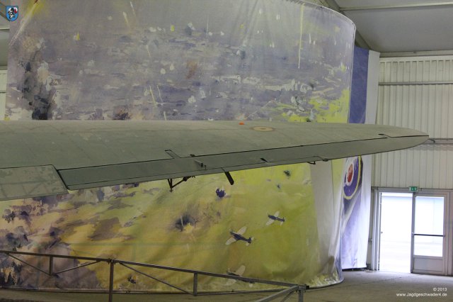 0054_Paris_Le-Bourget_Heinkel_He_111_H-16_CASA_C-2_111d_Tragflaeche_Querruder