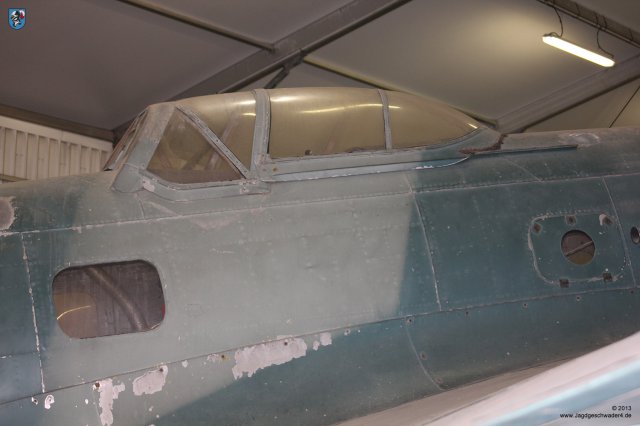 0060_Paris_Le-Bourget_Heinkel_He_111_H-16_CASA_C-2_111d_B-Stand