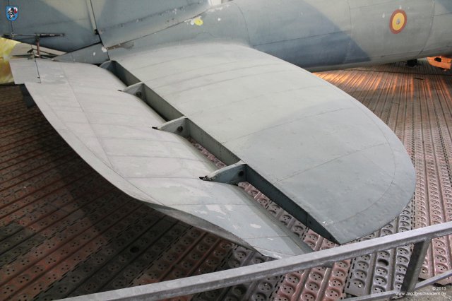 0075_Paris_Le-Bourget_Heinkel_He_111_H-16_CASA_C-2_111d_Hoehenleitwerk_Hoehenruder