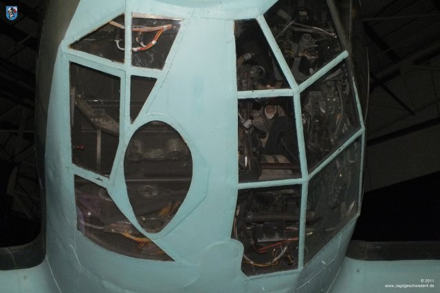 0006_London-Hendon_Heinkel_He_111_H-20_WNr_701152_Kanzel