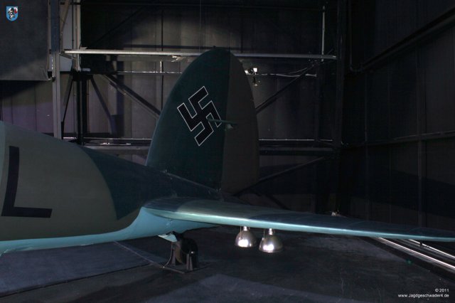 0040_London-Hendon_Heinkel_He_111_H-20_WNr_701152_Leitwerk