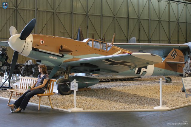 0028_Jagdflugzeug_Messerschmitt_Bf_109_G-2_HA-1109-K1L_gelbe_4_Luftwaffenmuseum_Gatow