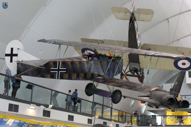 0012_Jagdflugzeug_Fokker_D_VII_OAW_8417-18_Hendon
