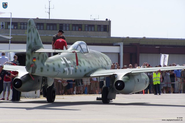 0006_ILA_Berlin_2008_Messerschmitt_Me_262_B-1a_WNr_501244_Ansicht_hinten_rechts