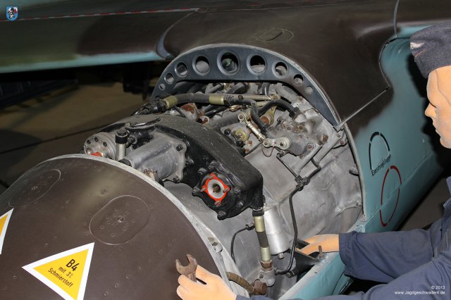 0003_Prag-Kbely_Me_262_B-1a_Avia_CS_92_Triebwerk_Jumo_004B-1_Detail
