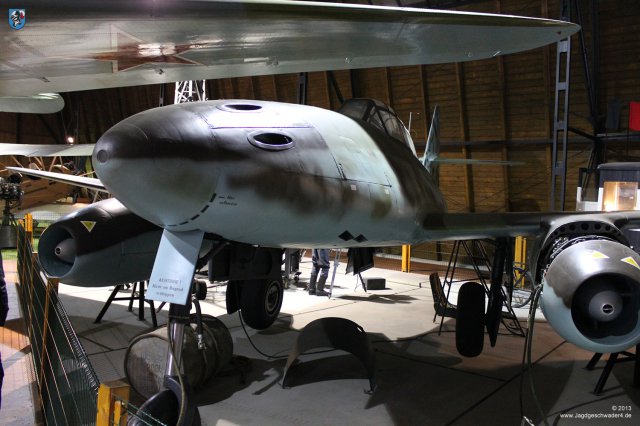 0009_Prag-Kbely_Me_262_B-1a_Avia_CS_92_Ansicht_von_vorne