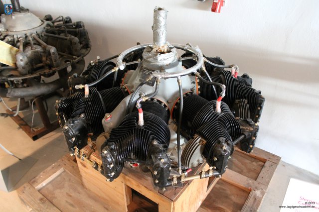 0006_Air_Fighter_Academy_Hangar_10_Heringsdorf_Usedom_Sternmotor_Continental_R-670_225PS