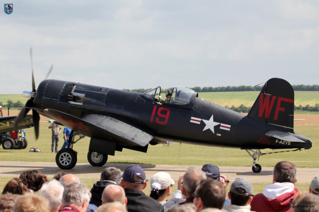 0008_Flying_Legends_2011_Vought_F4U-4_Corsair_Flying_Bulls