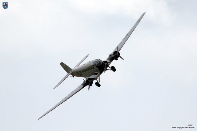 0026_Flying_Legends_2011_Junkers_Ju-52_D-AQUI_Lufthansa