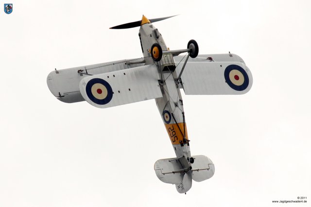 0036_Flying_Legends_2011_Hawker_Nimrod_MK2_562_K3661