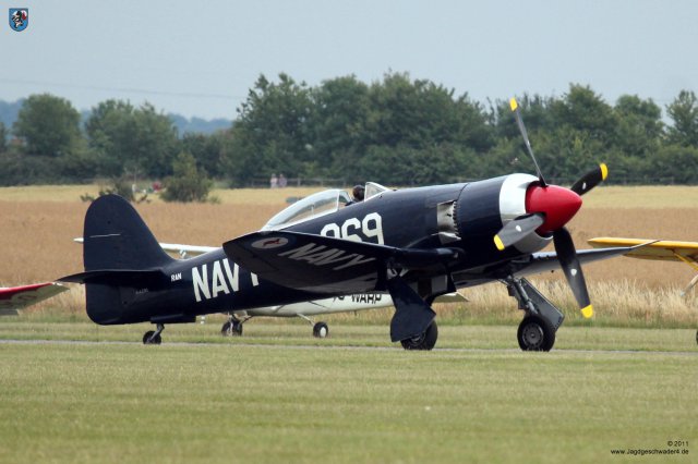 0119_Flying_Legends_2011_Hawker_Sea_Fury_369_NAVY_F-AZXL